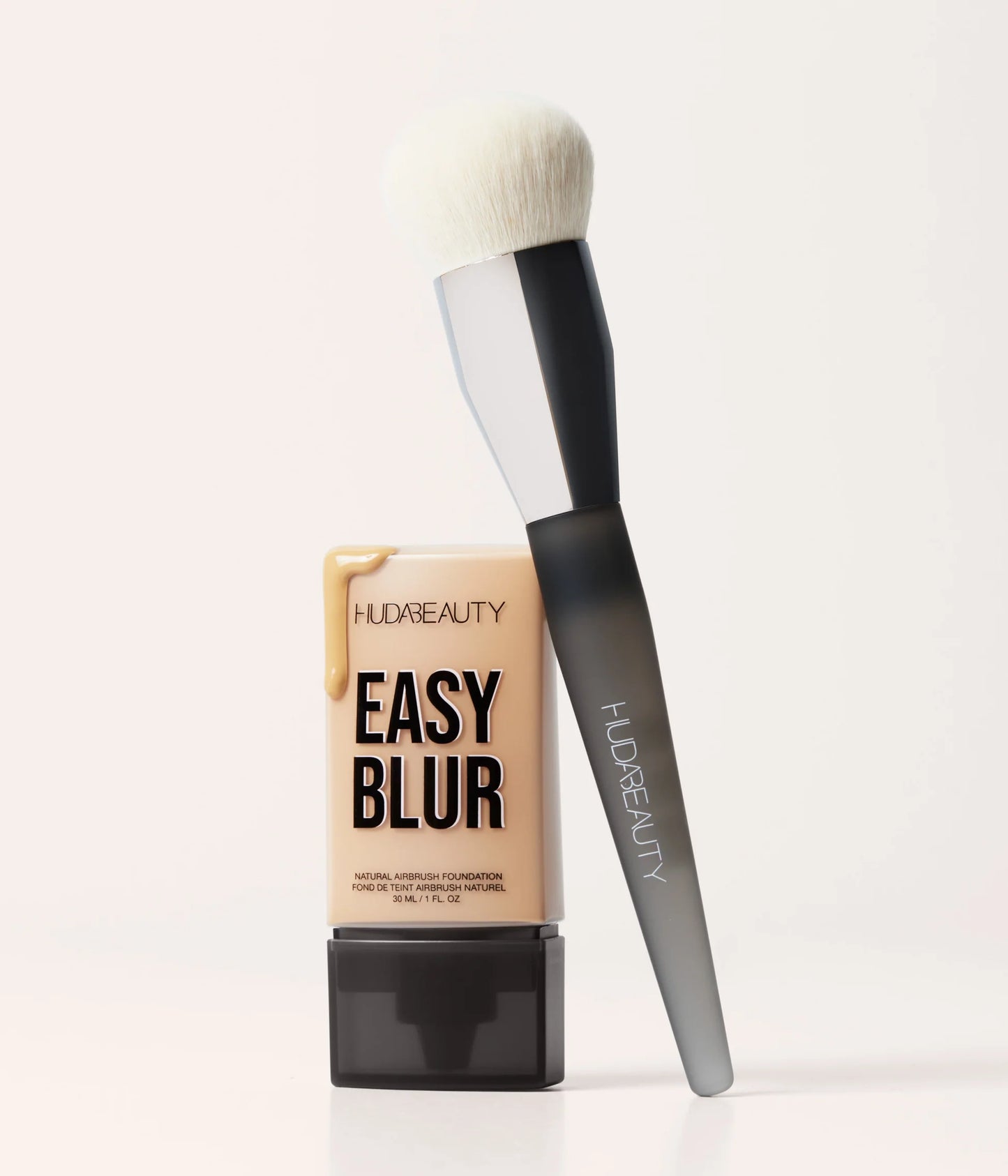 Huda Beauty EASY BLUR BASE BRUSH Mini