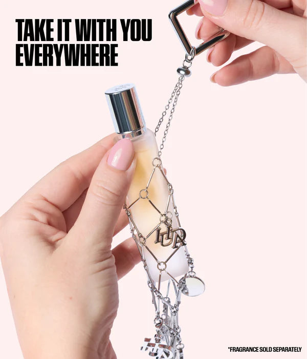 HUDABEAUTY - HOLDER WITH CHARMS