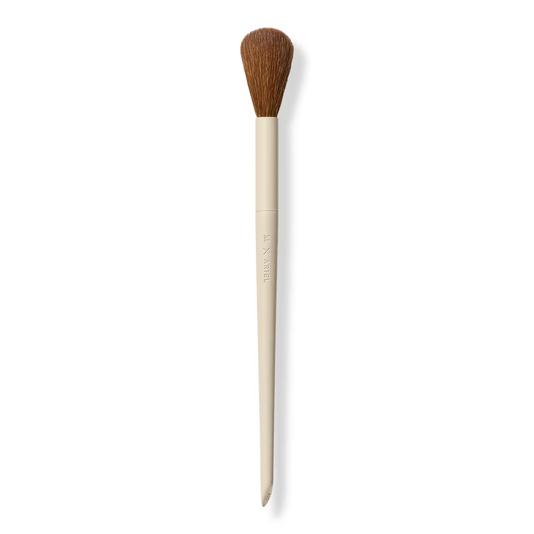 Morphe X Ariel A22 Signature Blush Brush