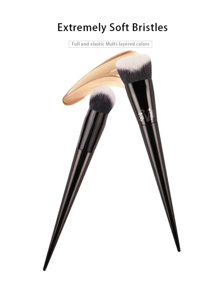 Kat von D Lock-It Edge Foundation Brush #10