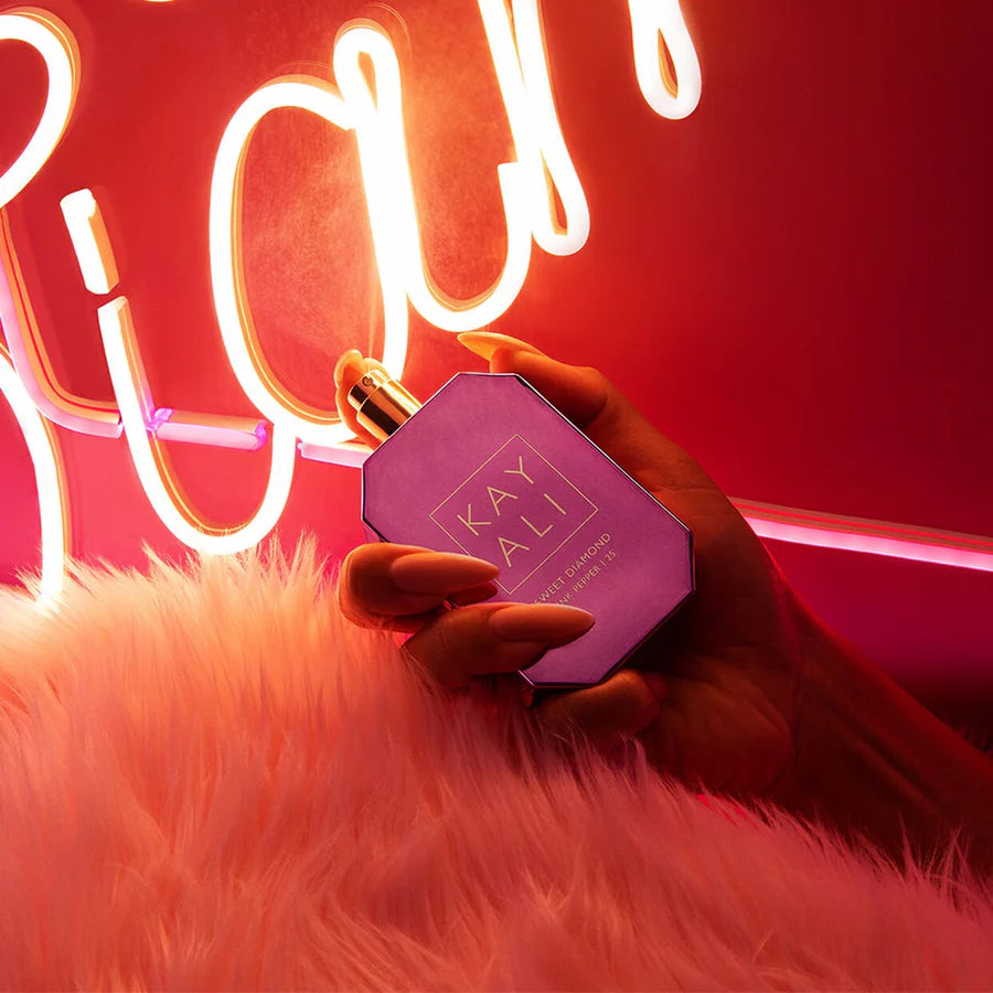 Huda Beauty Kay Ali Sweet Diamond Pink Paper 100ml