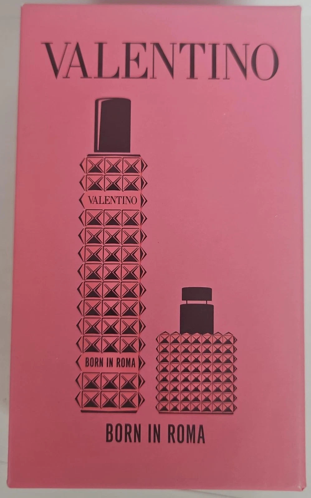 Valentino Donna Born in Roma Acts Of Love Perfume Set